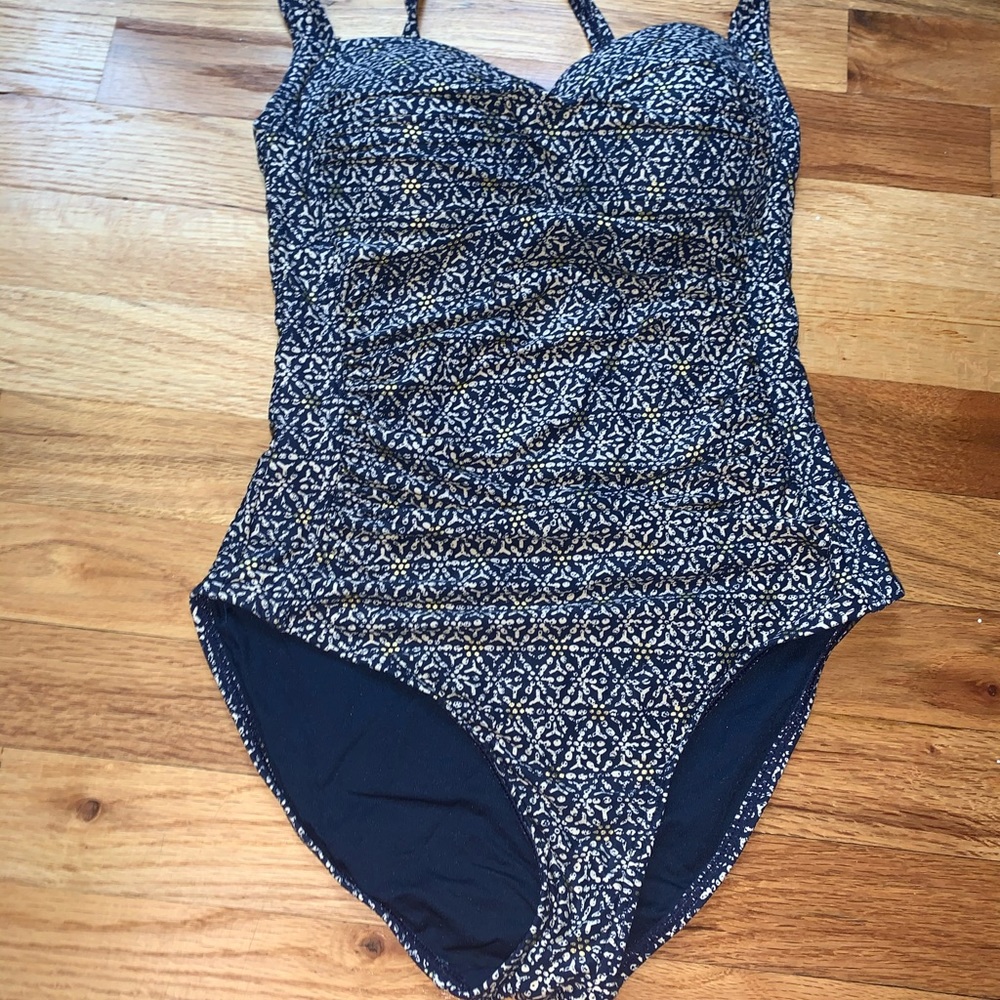 Patterned Bathing suit👙